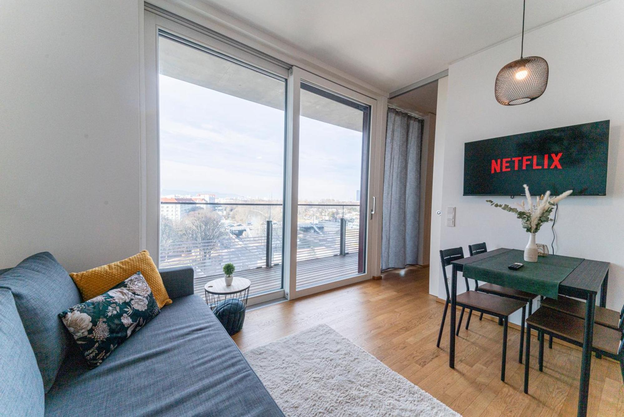 Mca Triiiple I Rooftop Pool I Free Parking I Netflix ウィーン エクステリア 写真
