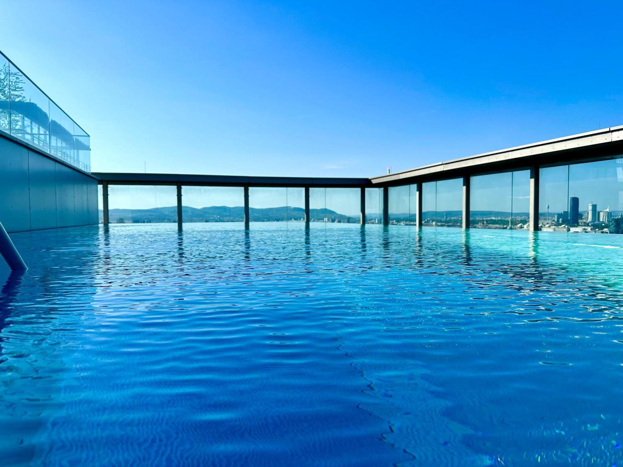 Mca Triiiple I Rooftop Pool I Free Parking I Netflix ウィーン エクステリア 写真